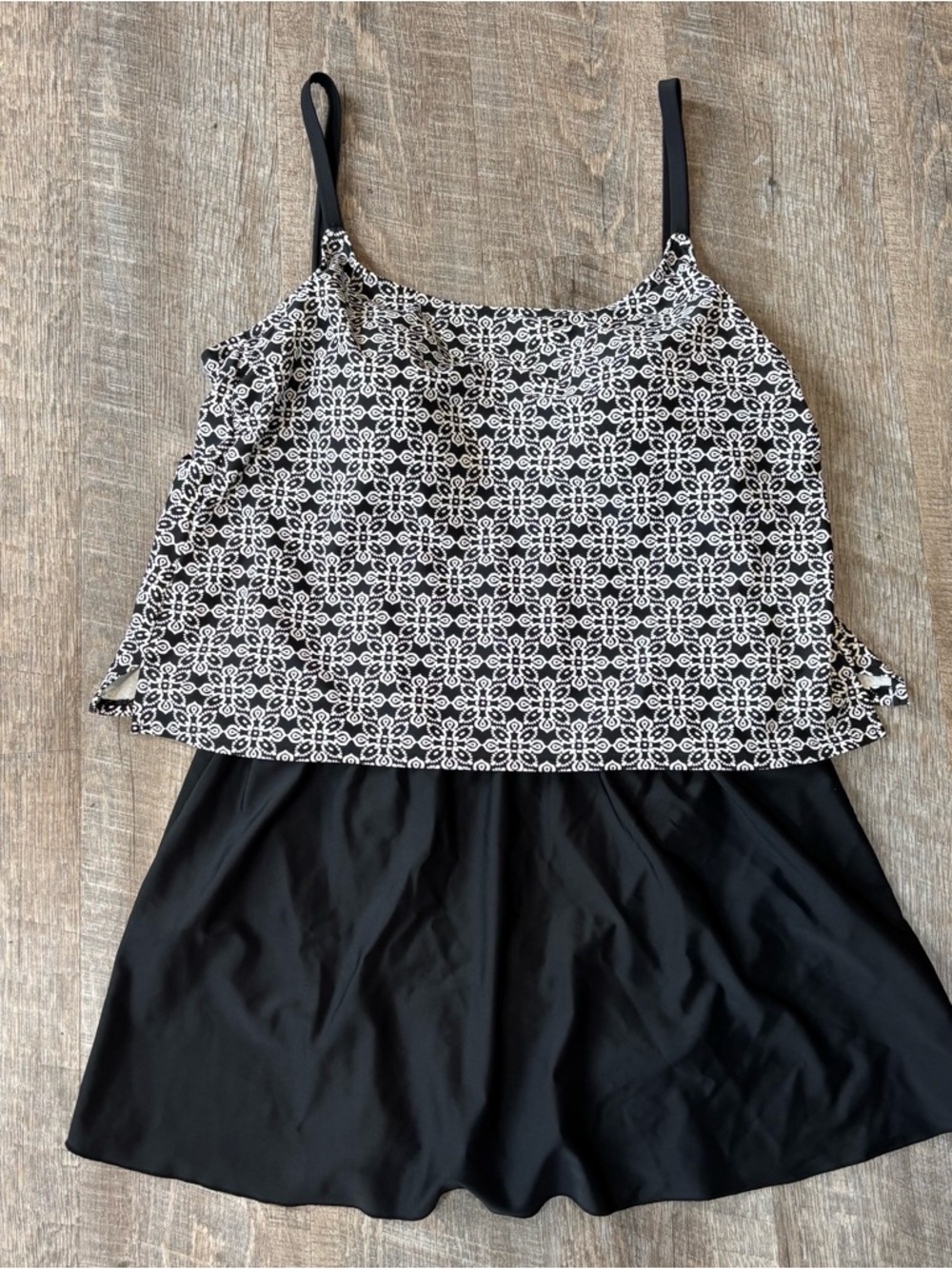 BN Classic Plus Swimwear Swim Dress 16 Flowy Black White Built In Bra Tank Cover